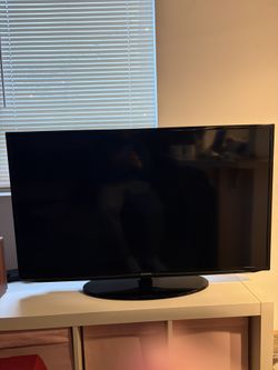 Samsung 46” Smart TV