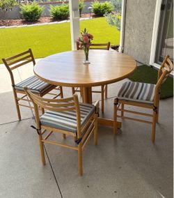 42” Birch Table with 4 chairs