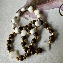 Wood, Gold Filled, Glass And Nácar Elastic Bracelets Set