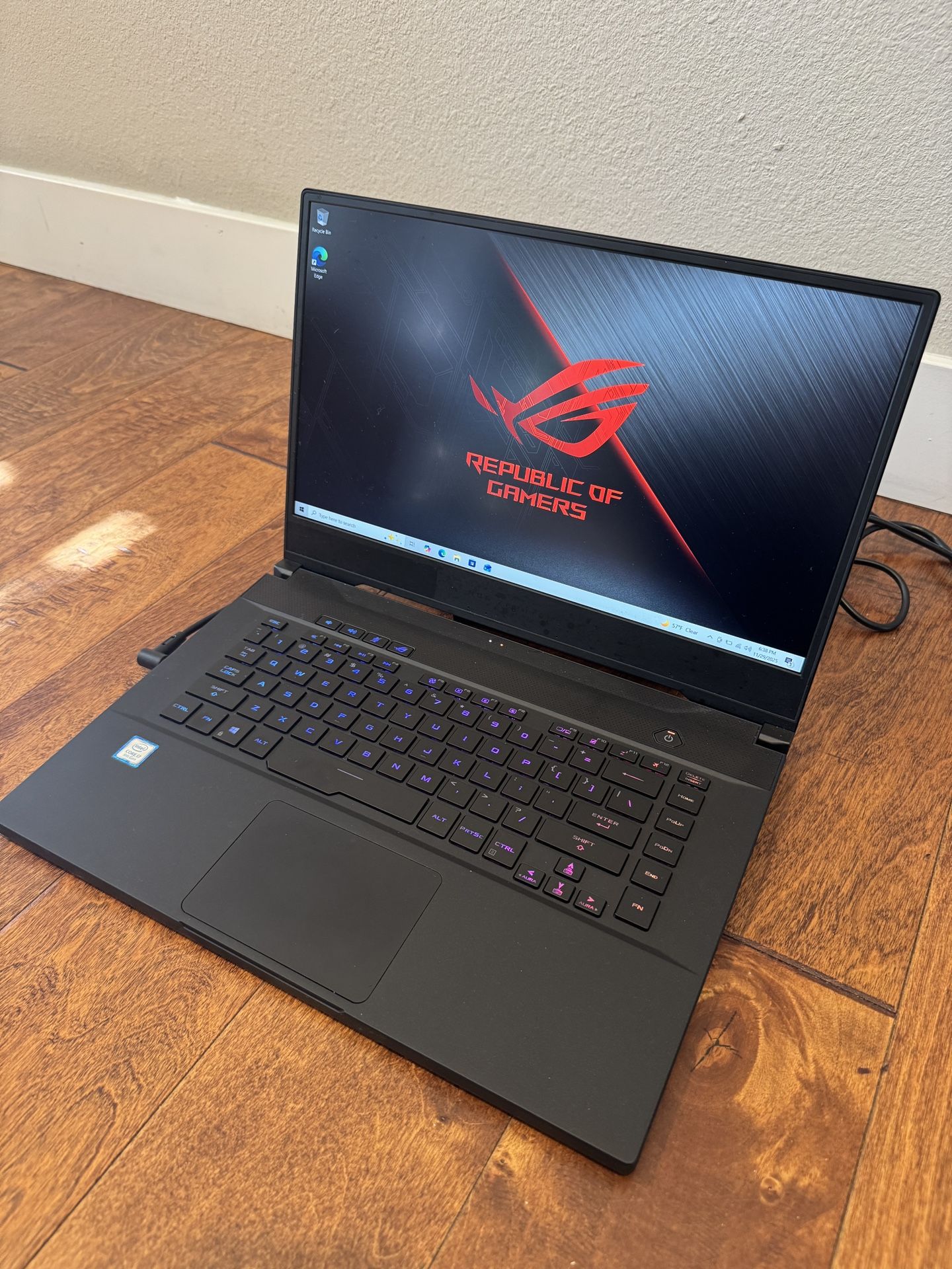 Asus Gaming Laptop - Zephyrus M 15” / RTX 2070 GPU / 1TB SSD / 16GB RAM (Used)