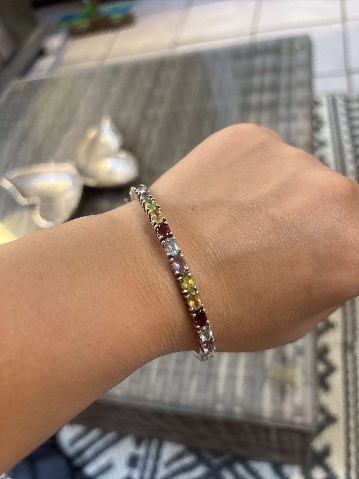 Bangle/Bracelet