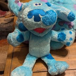 Blue's Clues Hide And Find Sprinkles Blue Talking Plushie