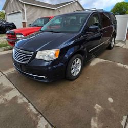 2013 Chrysler Town & Country