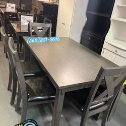 6-Seater Dining Set 
