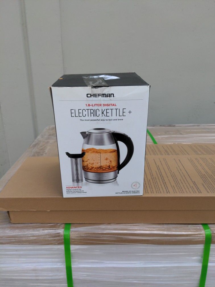 Chefman 1.8L Digital Electric Kettle