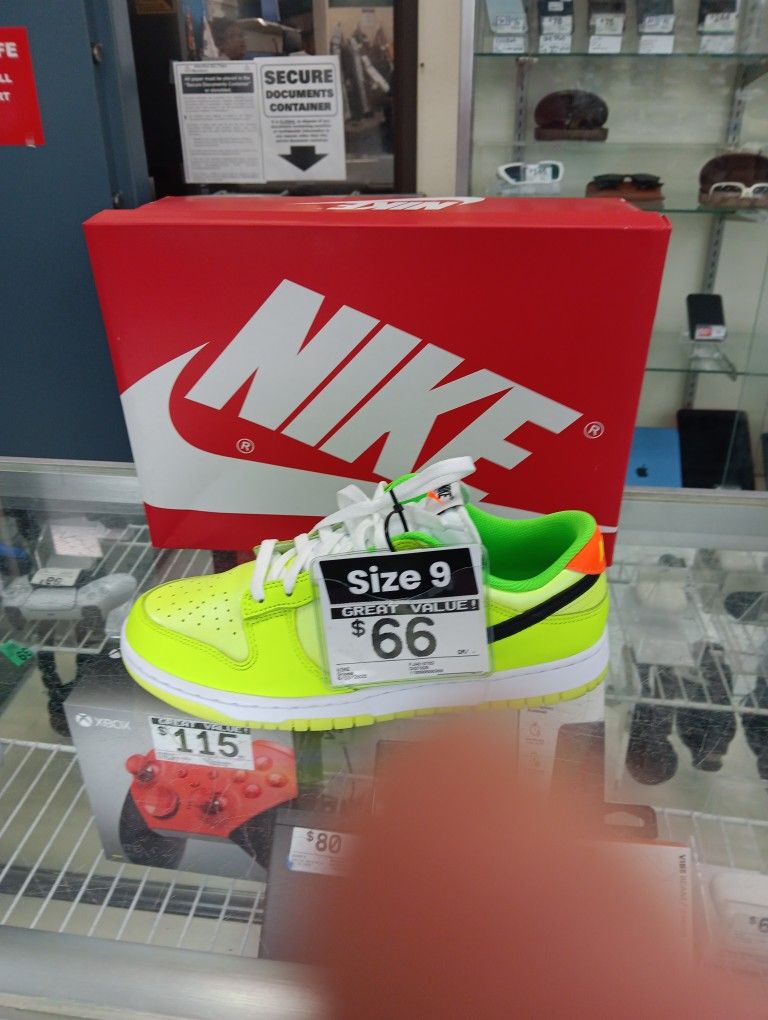 Nike Size 9