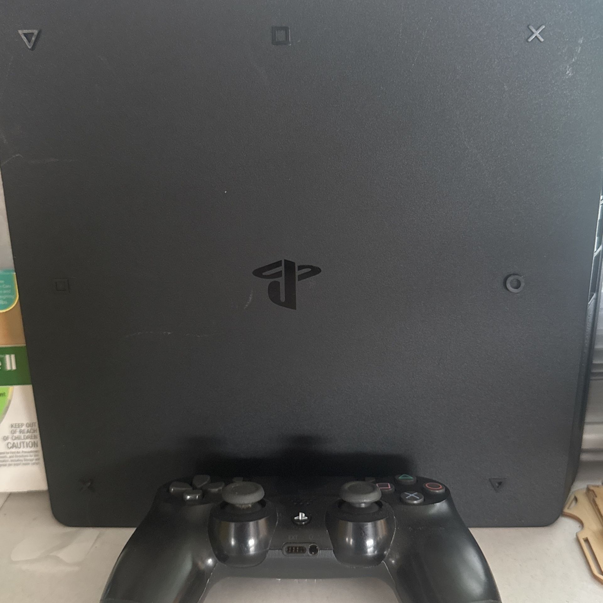 PS4 Slim