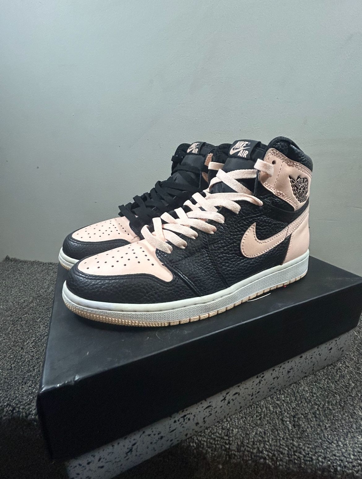 Size 9.5 - Air Jordan 1 Retro OG High Crimson Tint