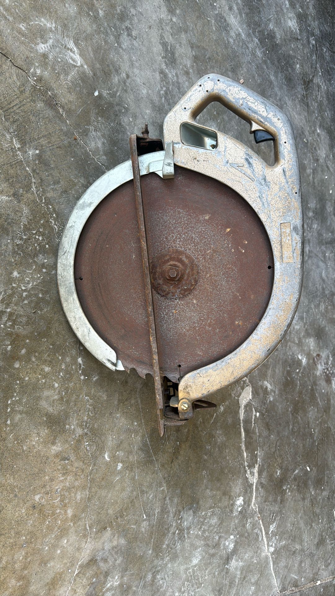 Bin Saw