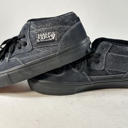 Vans Half Cab Men’S Triple Black Skate Shoe Mid-Top Size 8.0