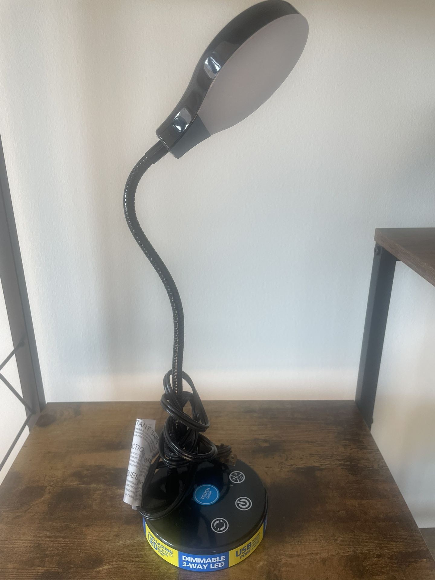 Dimmable 3-Way LED Desk Lamp