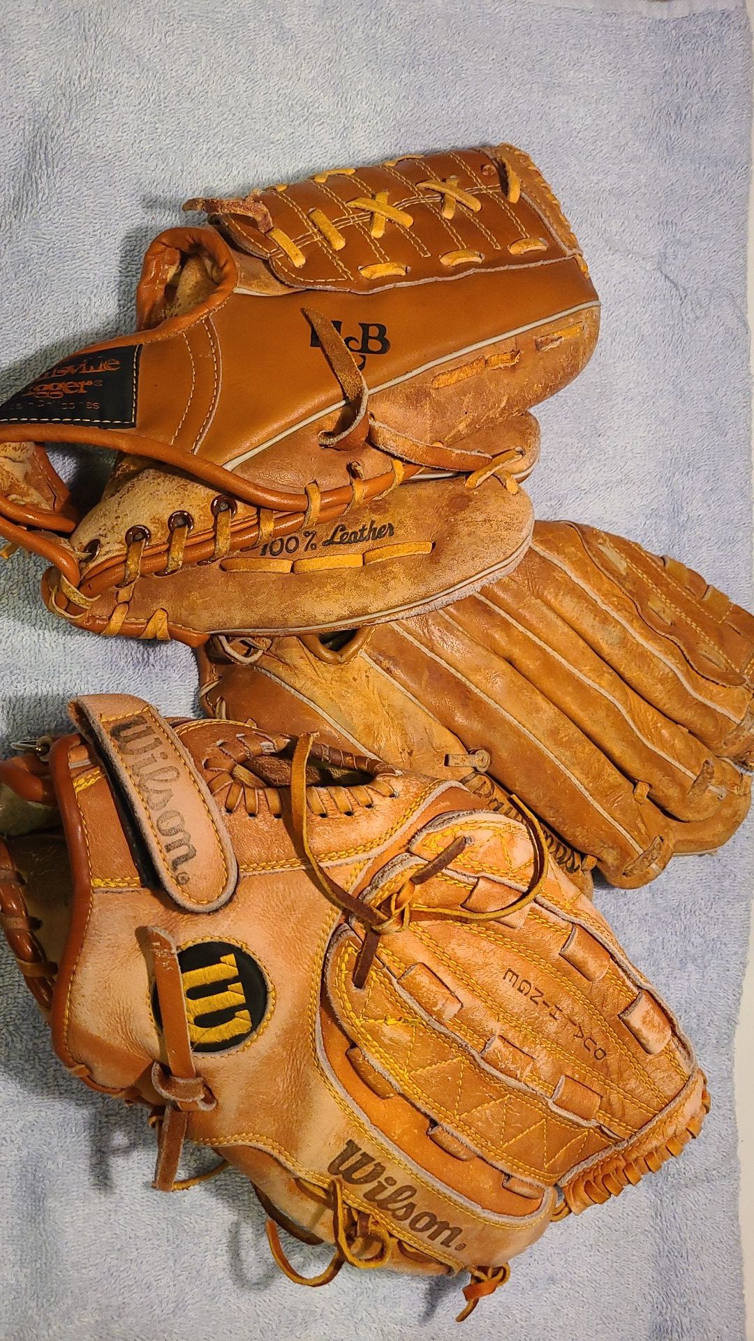 Baseball Gloves Lot