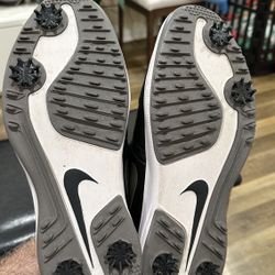 MENS SIZE 13 AIR ZOOM GOLF SHOES