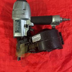 Hitachi Coil Siding Gun 