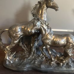 Double Horse Statue
