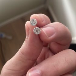 14k White Gold Lab Grown Diamond Earrings Approx 1 Ct