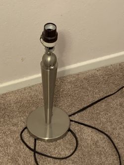 Bedstand | End Table | Night Stand lamp (Silver)