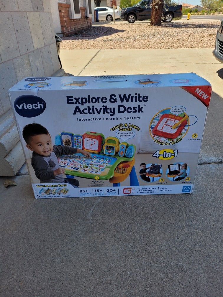 VTECH Explore and Learn Activity Desk