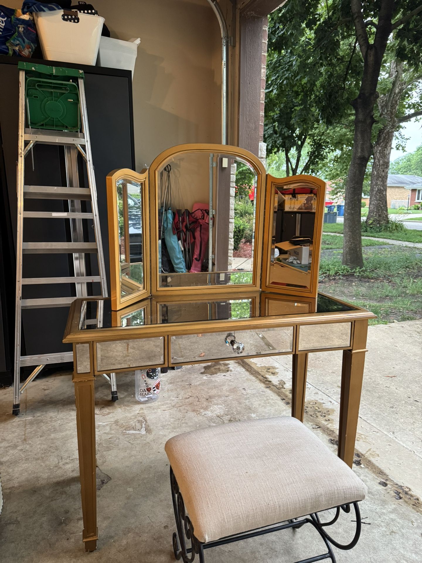 Pier 1 Imports Hayworth Gold Vanity And Mirror Set