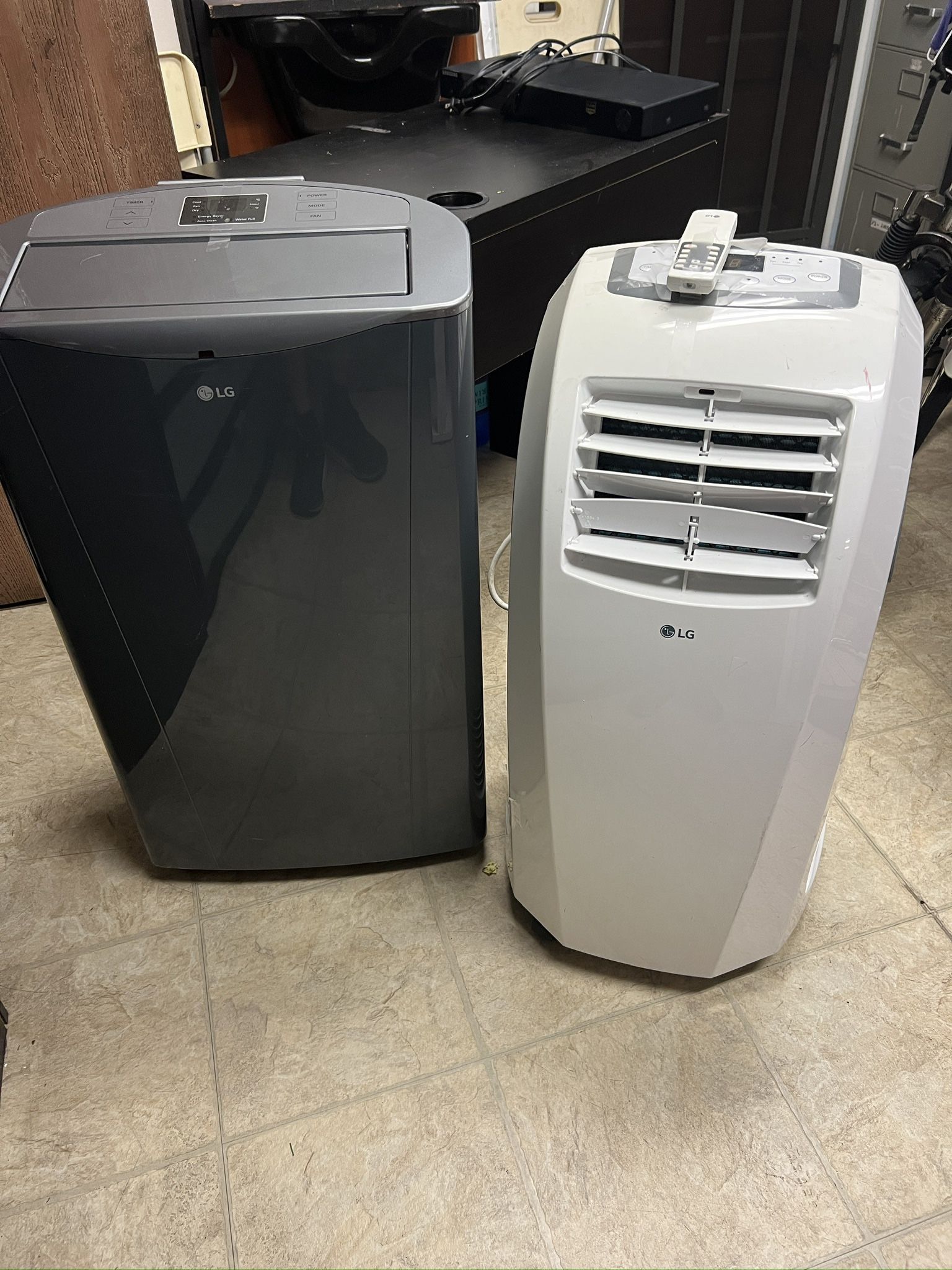 Portable Air Conditioner LG (available)