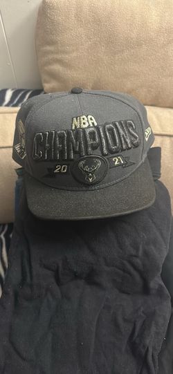 New Era Milwaukee BUCKS 2021 Finals Champions Locker Room 9FIFTY Snapback Cap