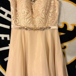 Champagne quinceanera dama dress, size Small