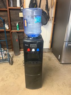 Water cooler