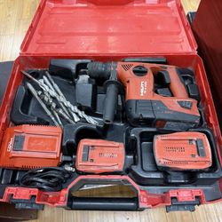 HILTI TE 4-A22 Cordless Rotary Hammer Drill with 3 Battery and Charger