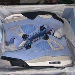 Air Jordan University Blue 4s