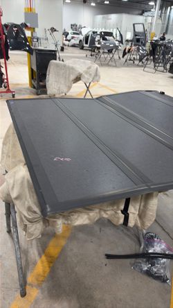 Truck top ford ranger raptor got hail ask  for 300