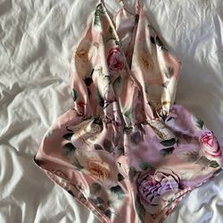  🌸 Flora Nikrooz Floral Satin Romper – Size S 🌸