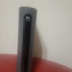 Motorola 8×4 DOCSIS3.0Cable Modem Plus N 450 Router