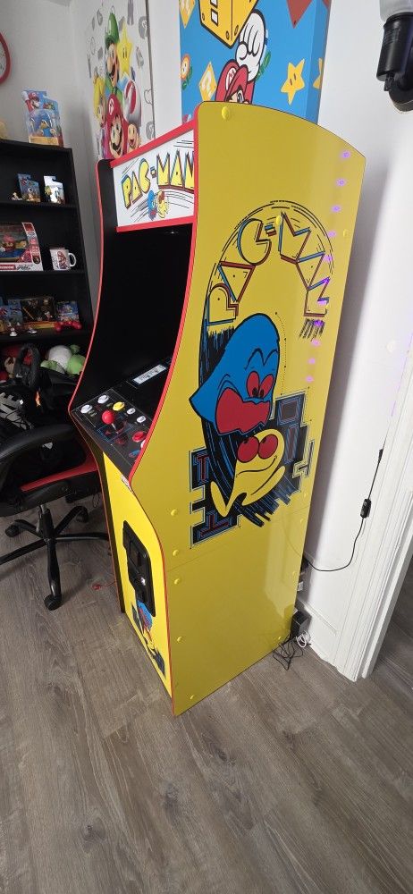 Modern Arcade
