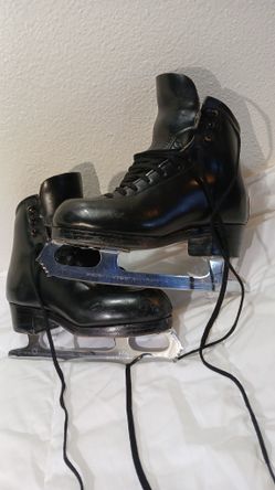 Size 2m3w Ice Figure Skates 