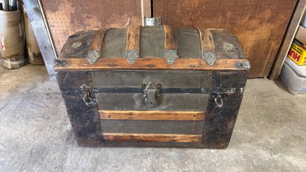 Vintage Wood Dometop Steamer Trunk wheels about 30x16x22”