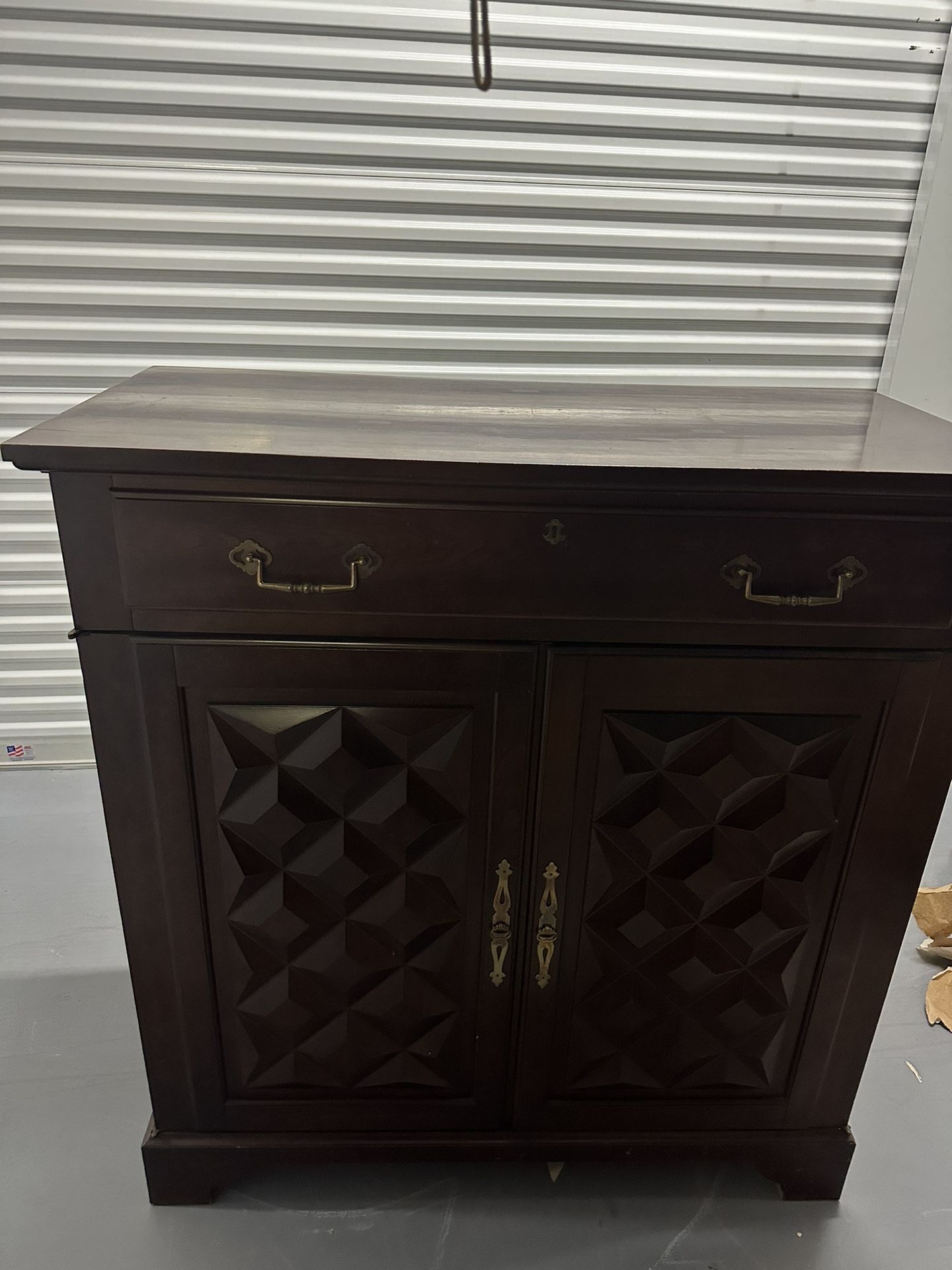 Harden Brand Wooden Server/Cabinet 