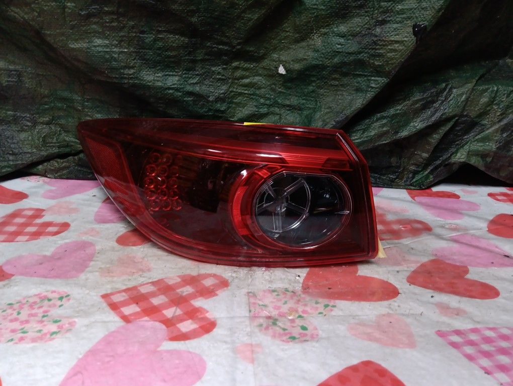 2014-16 Mazda 3 Left Tail Light LED