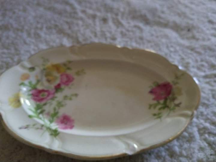 Antiaue Plates