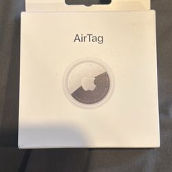 Apple Air Tag tracking device 