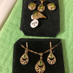 Green And Gold Jewelry Sets, Clip On Earrings (2)