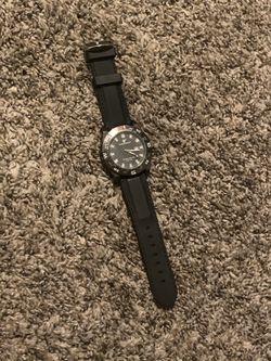 Smith n Wesson watch