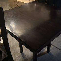 Dinning Table 
