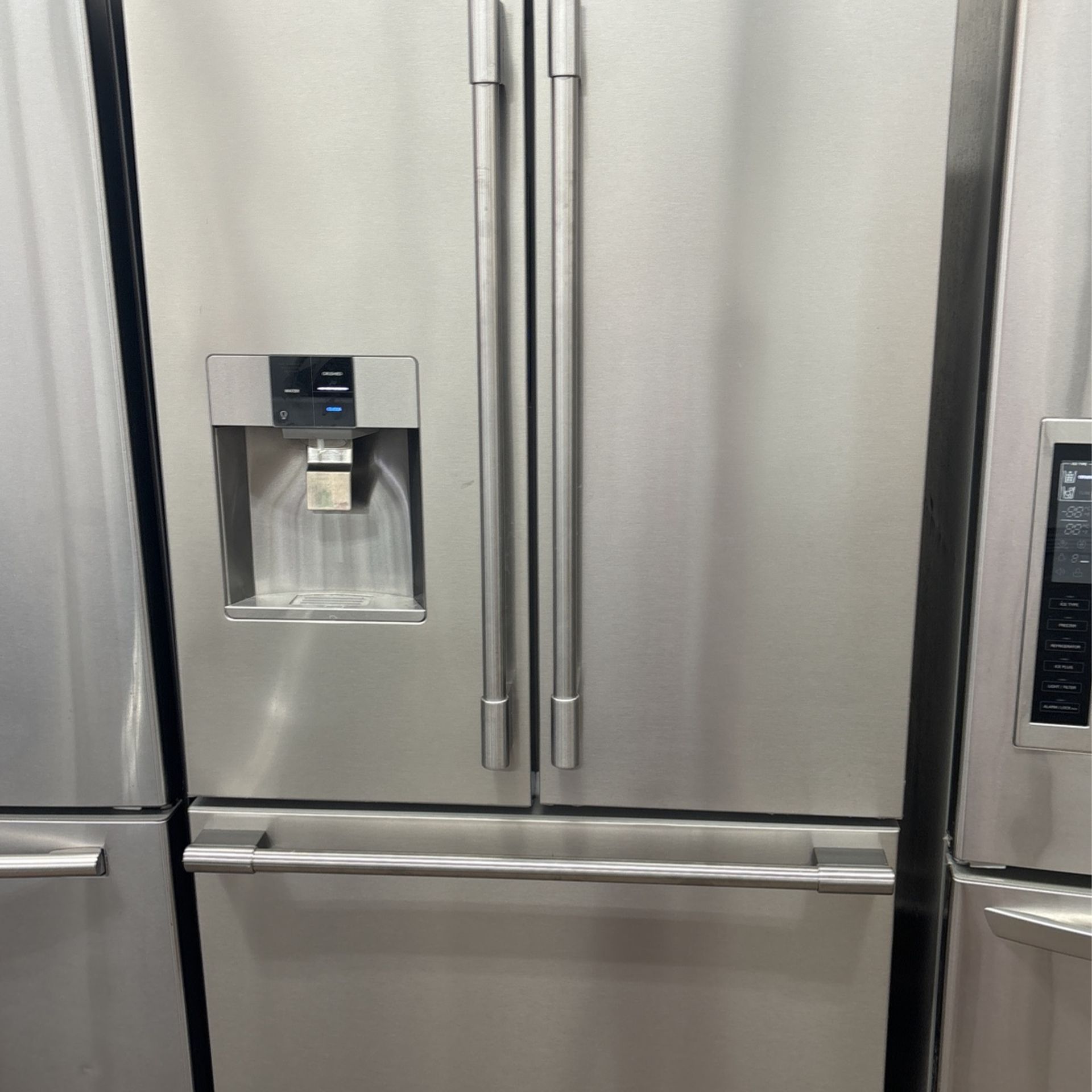 FRIGIDAIRE PROFESSIONAL STAINLESS STEEL FRENCH DOOR REFRIGERATOR,All Products : American Fashion Style Bags On Sale