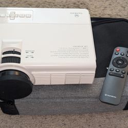 Vankyo Leisure 3 Mini Projector – with Remote & Case