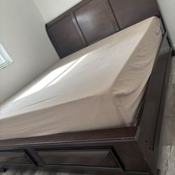 Wood Bed Frame (KING SIZE)