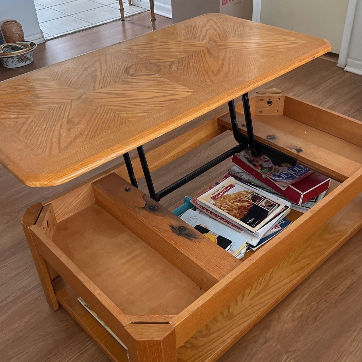 wooden coffee table/study table