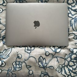 MacBook Pro 2020 M1 13”