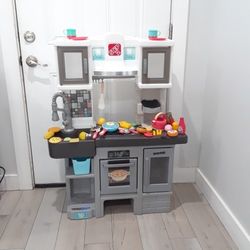 Step 2 Play Kitchen 