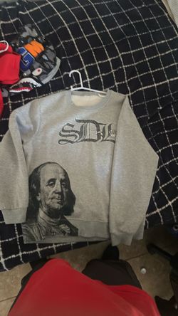 grey XL SDL crew neck with rhinestones