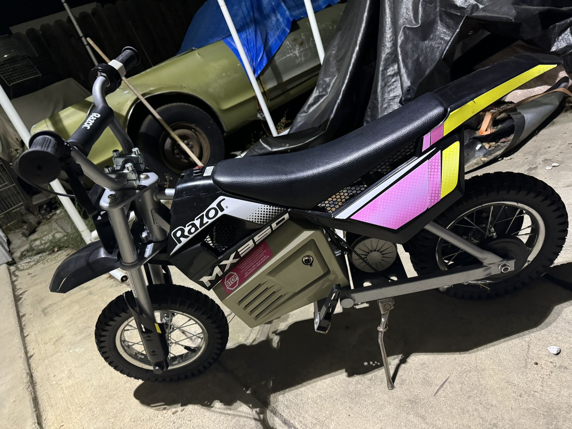 Razor MX350 Dirt Rocket electric motocross bike